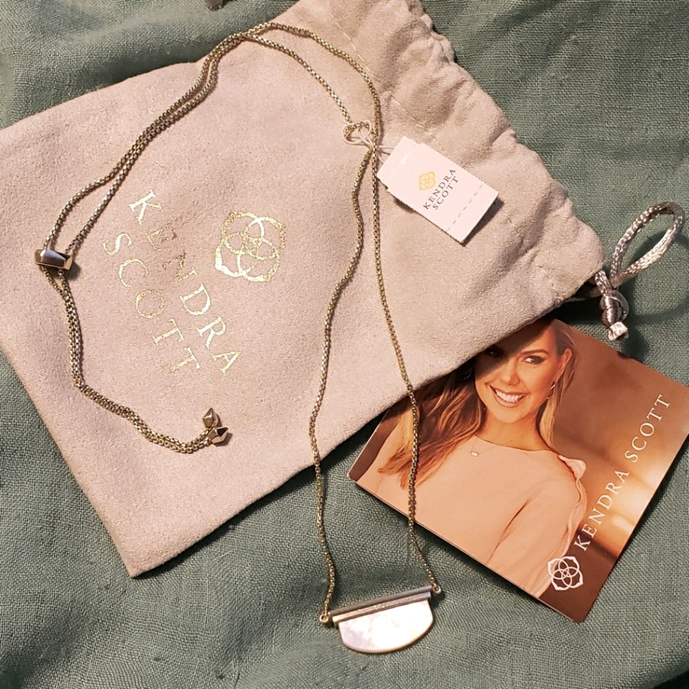 Kenda Scott Dean Neacklace, Mother of Pearl